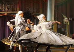 バーン・ザ・フロア Burlesque 3 bright colors